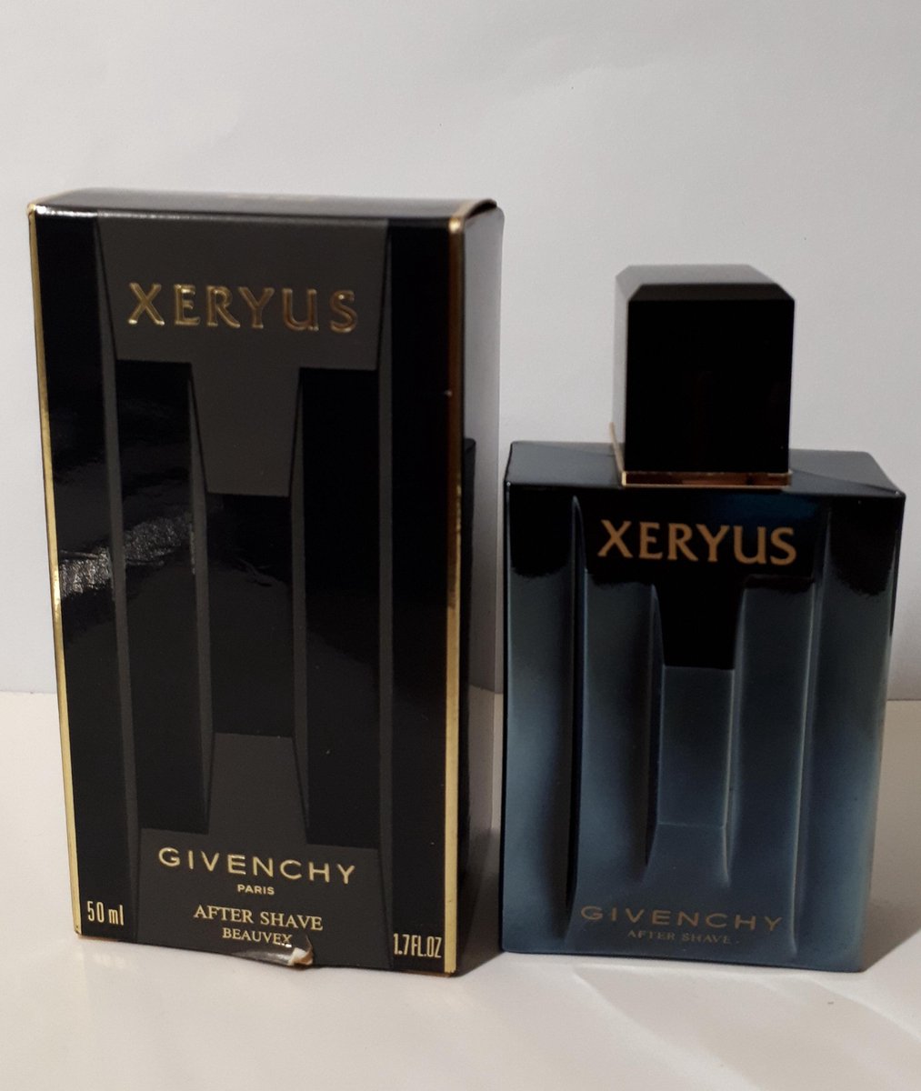 XERYUS Black Givenchy