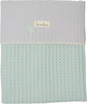 Koeka Wiegdeken wafel/flanel Antwerp - misty mint/silver grey 75x100cm
