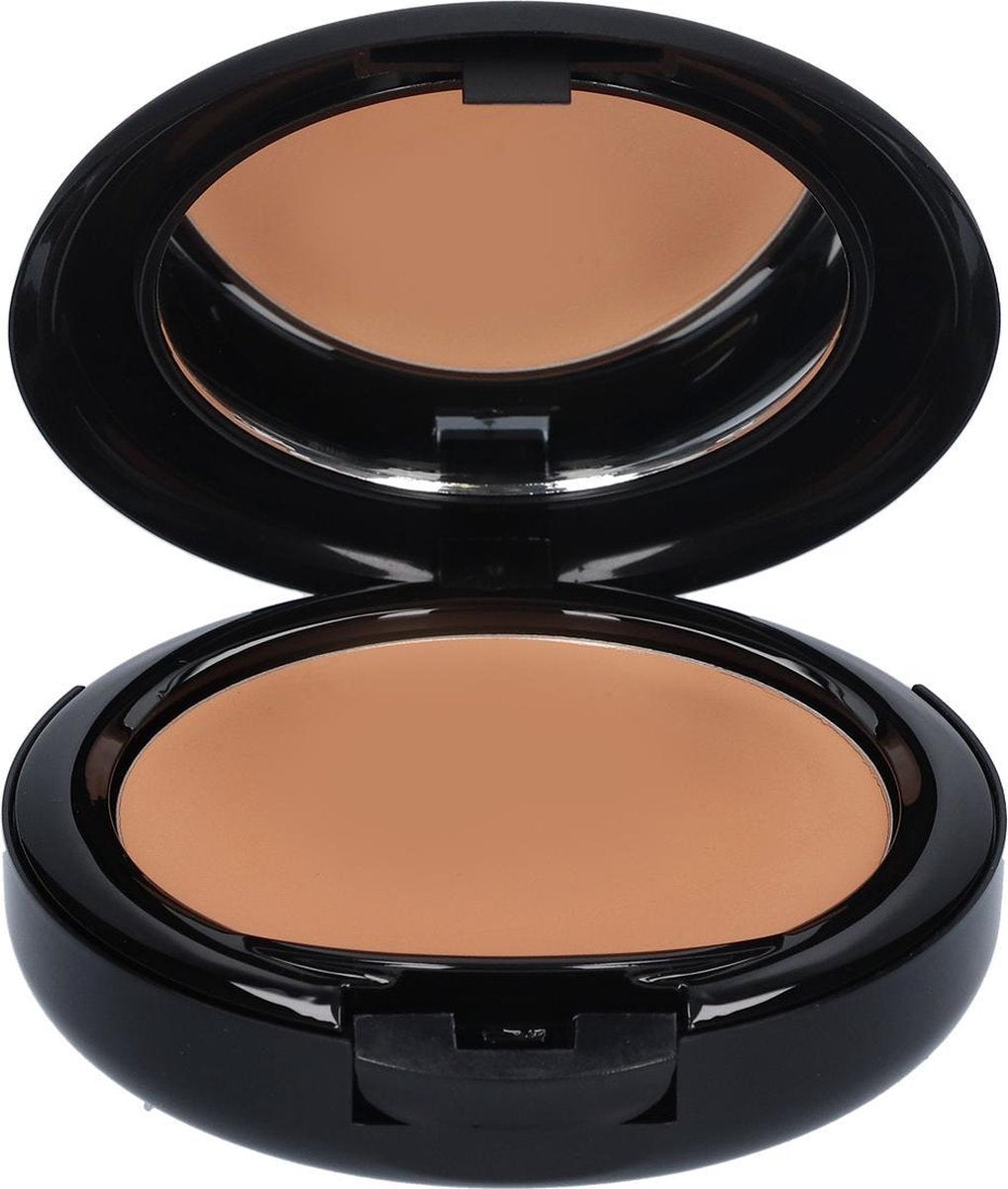 Make-up Studio Velvet Foundation - WA4 Oriental Beige