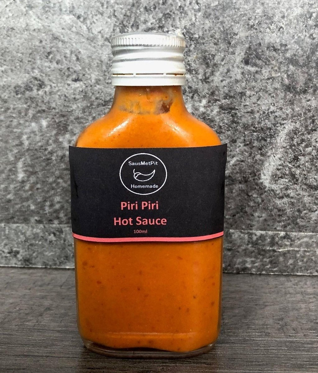 Piri Piri Hot Sauce | Authentieke Homemade Peri Peri Hete Saus | Saus Met Pit | 100ml