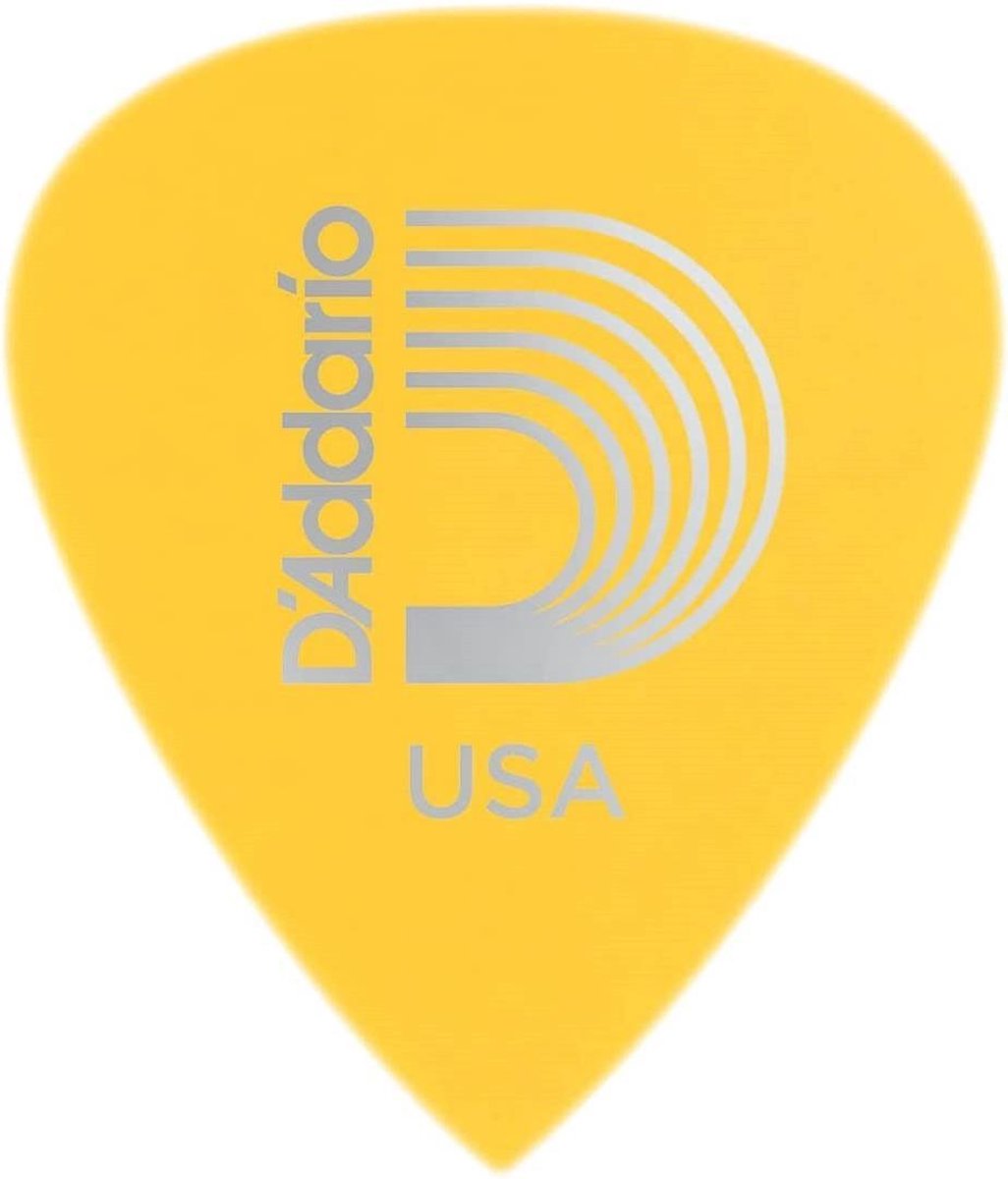 D'Addario Duralin Precision Standard Pick 6-Pack Light/Medium 0.70 mm plectrum
