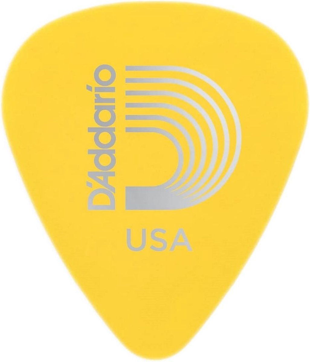 D'Addario Duralin Standard Pick 6-Pack Light/Medium 0.70 mm plectrum