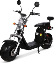 Hoogglans zwarte electrische scooter (2-zitter) met dubbele accu en geel kenteken (45 km/u)