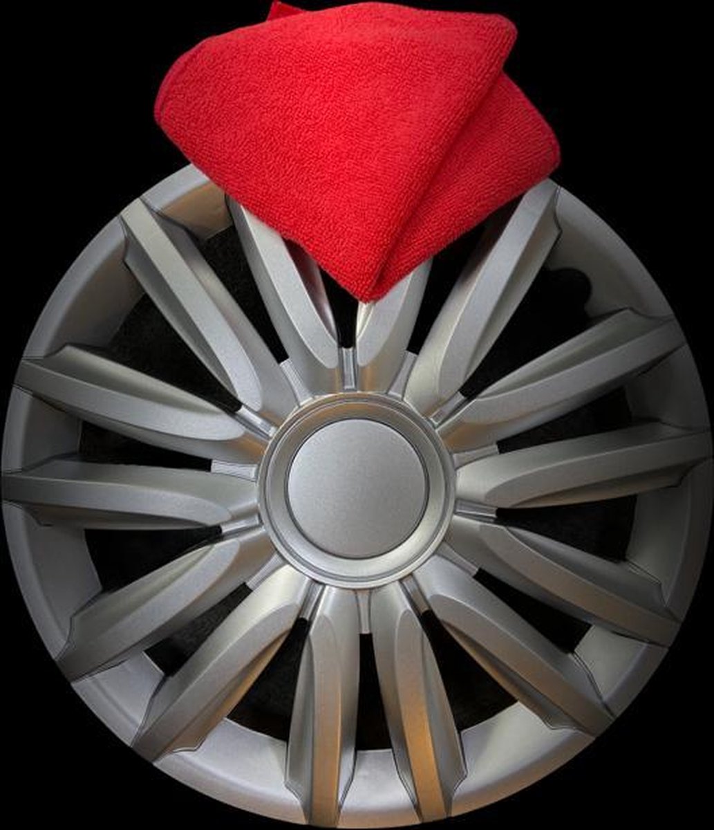 Carpoint wieldoppen 13 inch Intenso Zilver + microfiber velgen poetsdoek