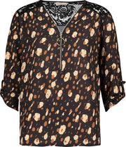 Cassis - Blouse met een luipaardprint en kant - Caramel