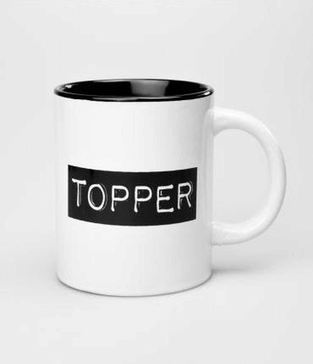 Zwart Wit Mok - Topper - Gevuld met verpakte bonbons - In cadeauverpakking met krullint