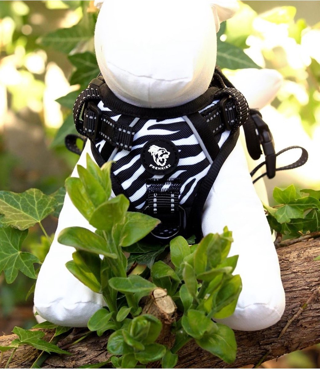 Frenkiez reflective no pull lockable dog harness
