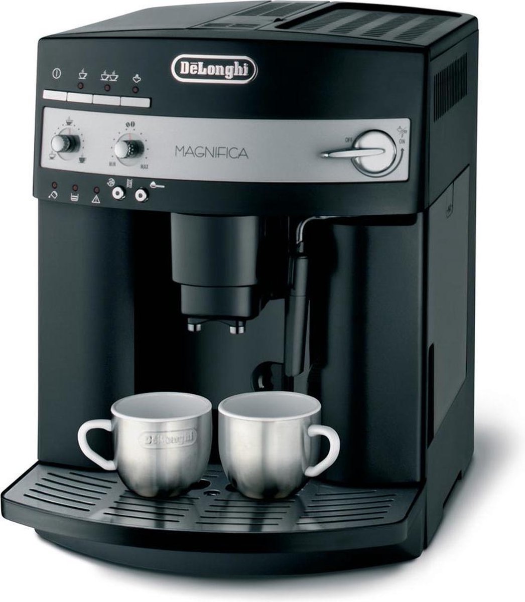 De'Longhi Magnifica ESAM 3000.B - Espressomachine