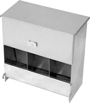 GEGALVANISEERDE VOEDERBAK VOOR KONIJNEN MET DEKSEL EN 3 GATEN 31X16X32CM