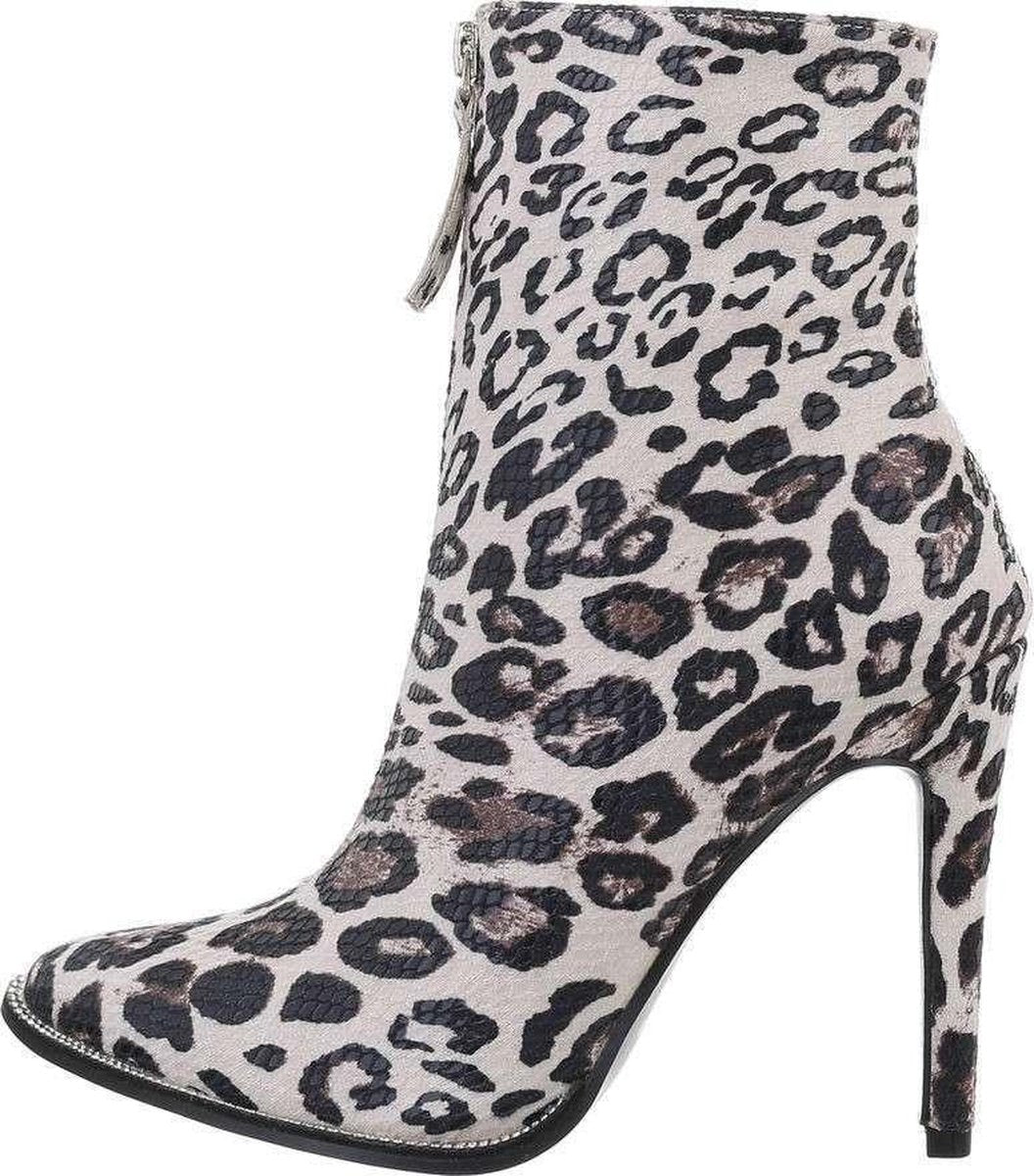 Laars leopard print met hak maat 40