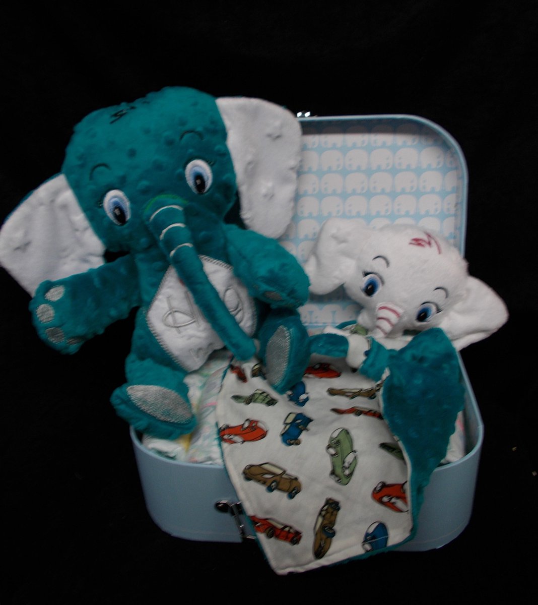 Pampertaart/luiertaart koffertje olifant