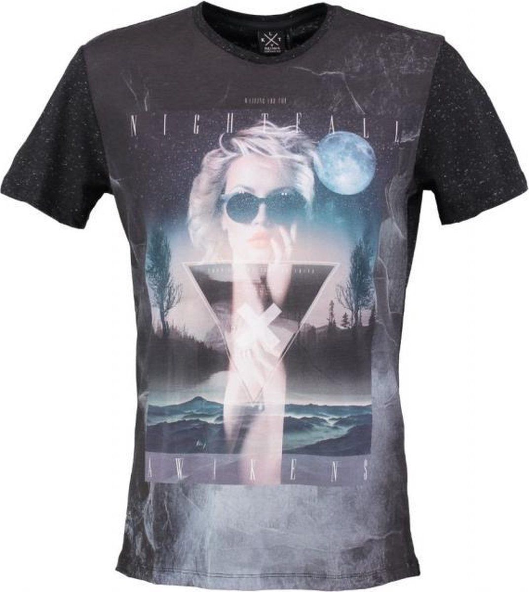 Kultivate slim fit t-shirt black - valt kleiner - Maat S