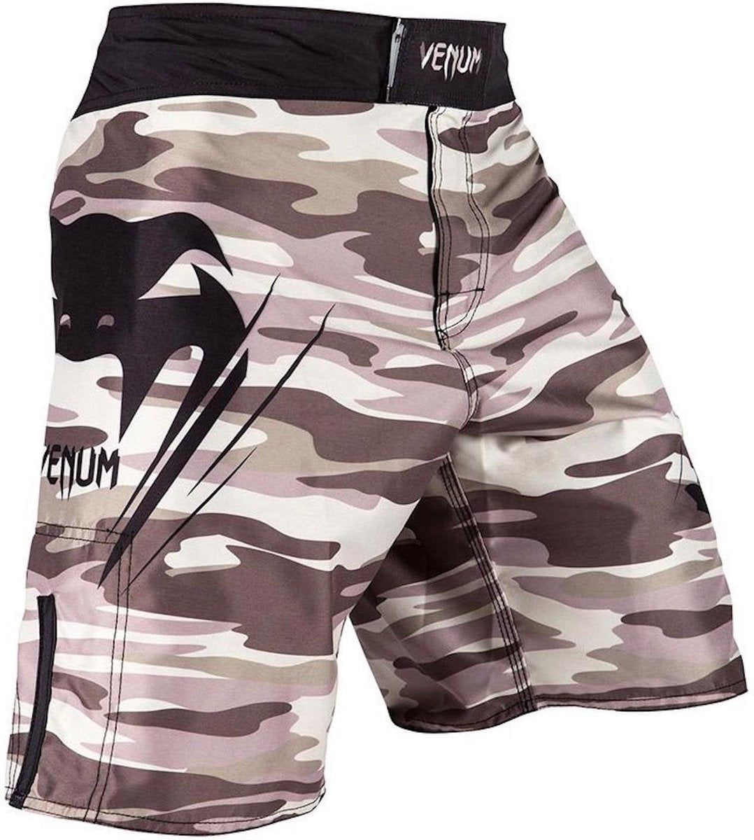 Venum Wave Camo MMA Fightshorts Venum Fightwear Kies hier uw maat Venum Fight Shorts: M - Jeansmaat 33