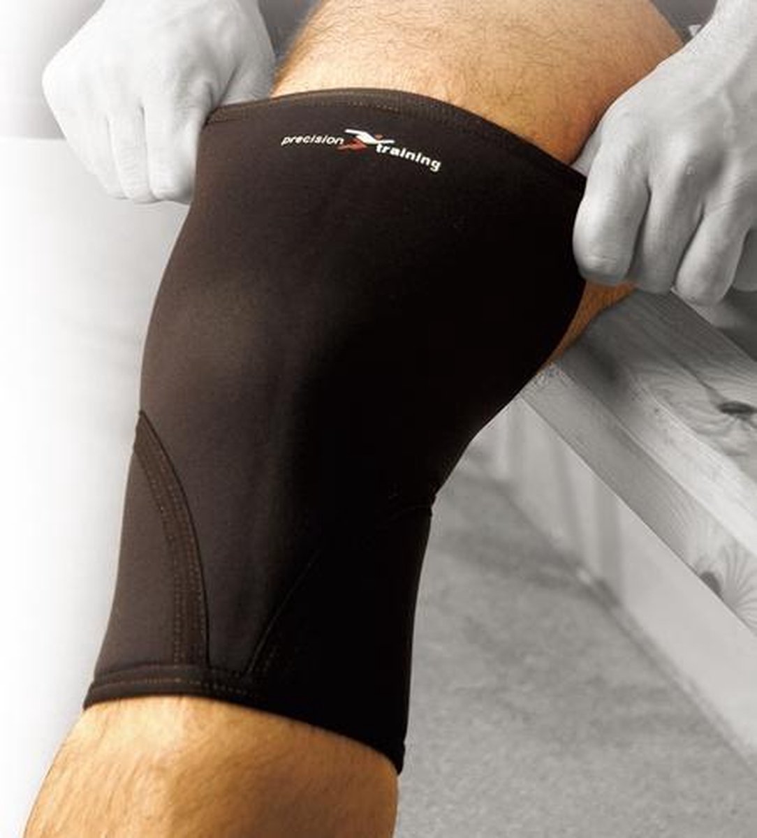 Precision Kniebrace Neopreen/nylon Zwart Maat S