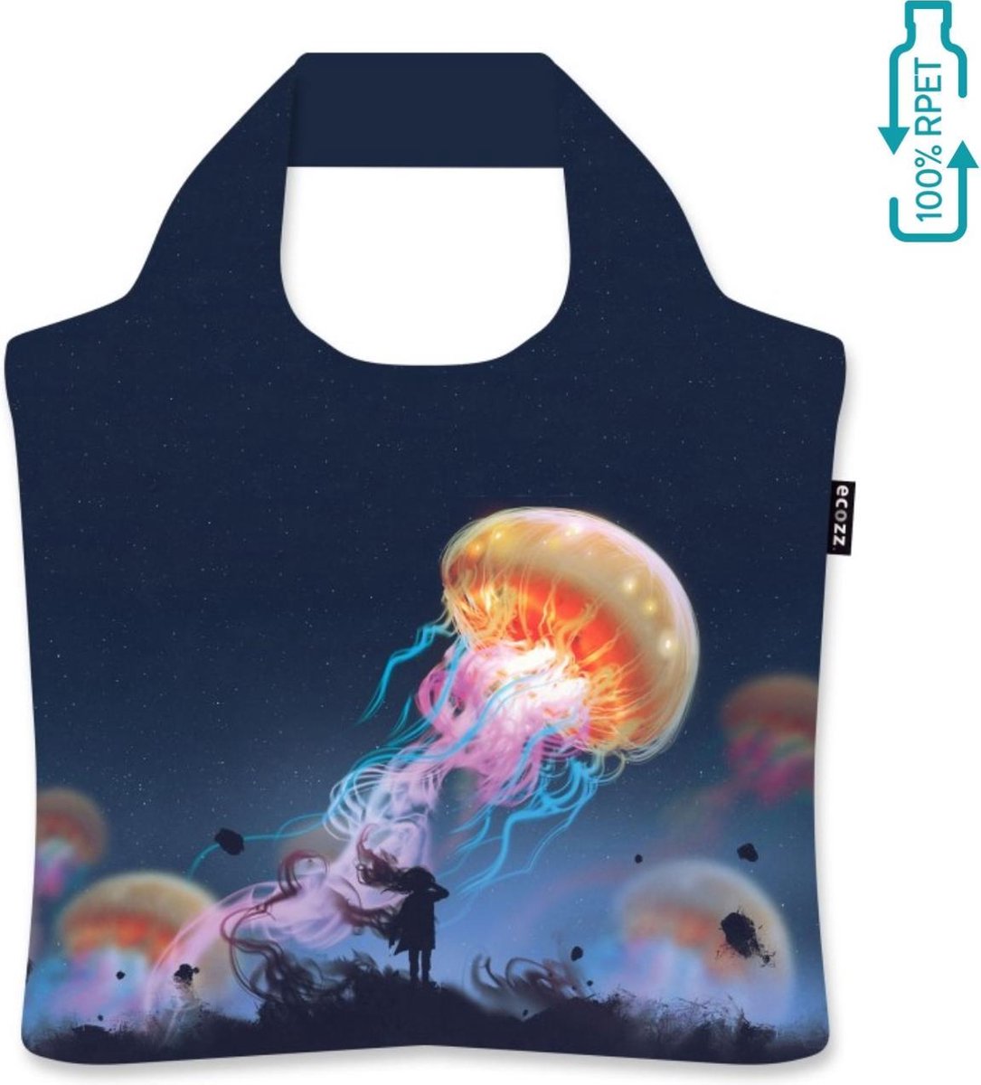 Ecozz-Shopper-Dreamz-Tithi Luadthong