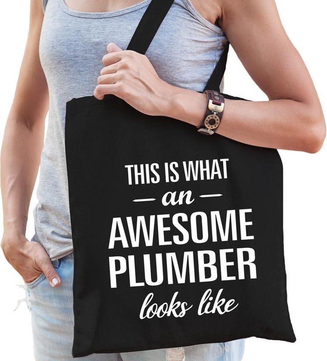 Awesome plumber / geweldige loodgieter cadeau katoenen tas zwart voor dames - kado tas /  beroepen / tasje / shopper