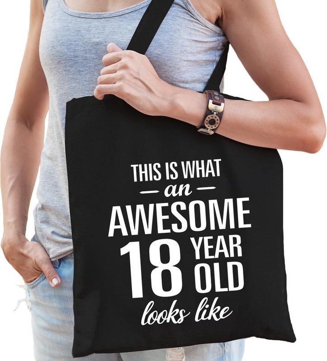 Awesome 18 year / geweldig 18 jaar cadeau tas zwart voor dames - kado tas / verjaardag tasje / shopper