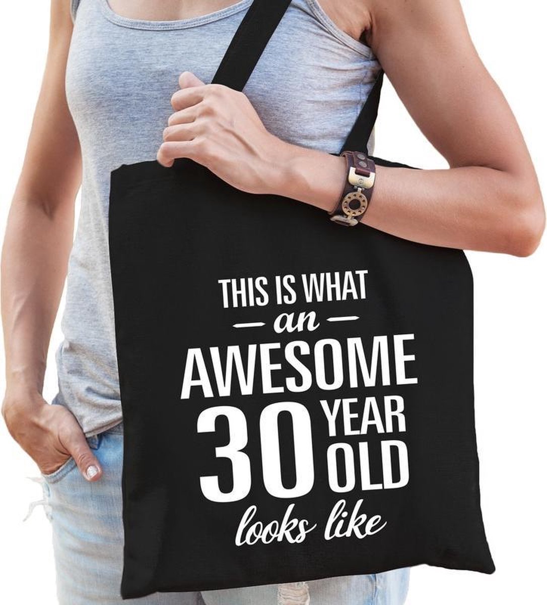 Awesome 30 year / geweldig 30 jaar cadeau tas zwart voor dames - kado tas / verjaardag tasje / shopper