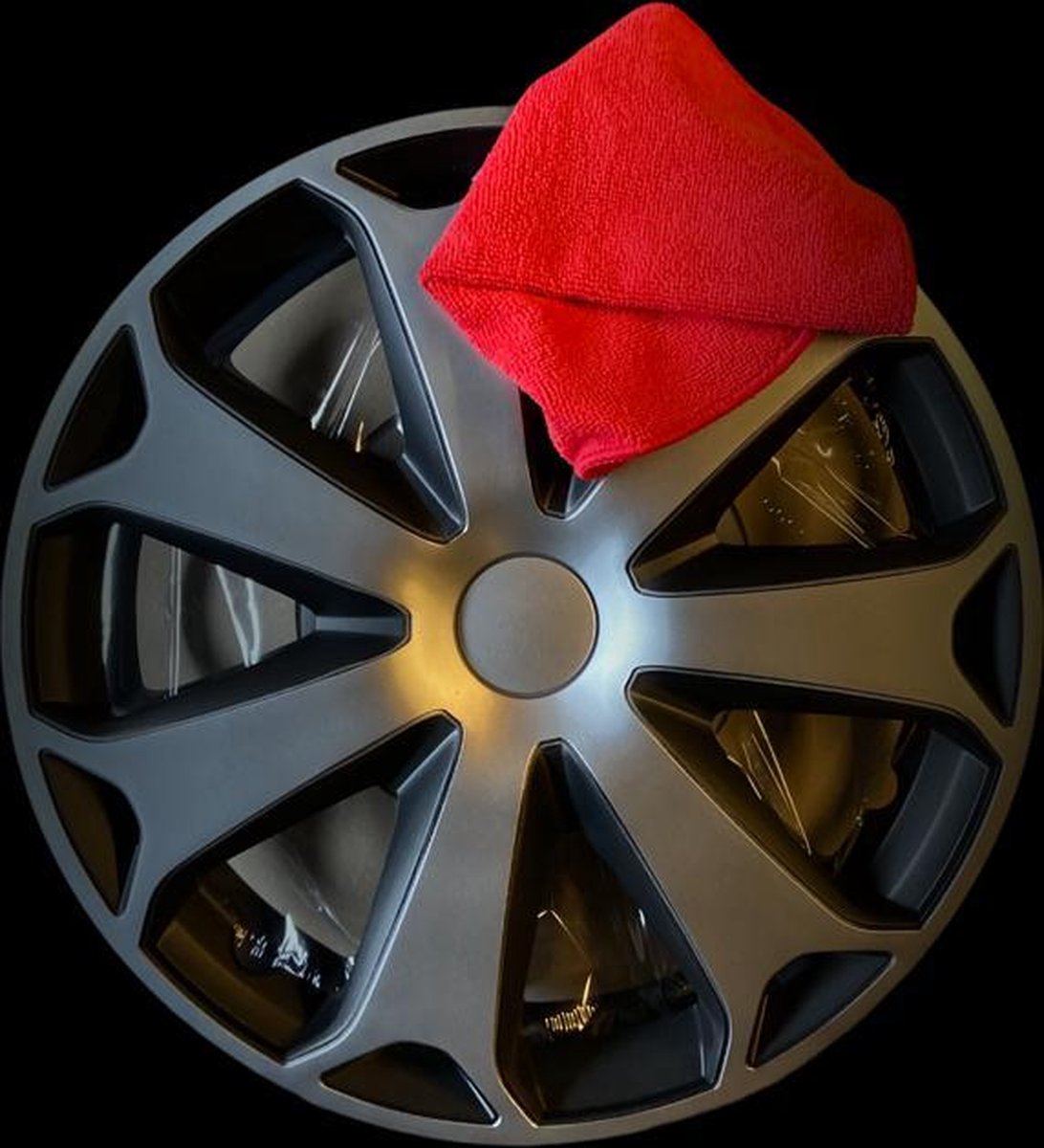 Carpoint wieldoppen - 15 inch -Mega Silver / Black - Met microfiber velgen poetsdoek