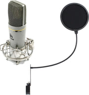 In deze BM-600 bundel hebben we vast een popfilter voor je uitgezocht. Bij een gevoelige condensatormicrofoon als dit is dat absoluut noodzakelijk wanneer je zang of spraak gaat opnemen.