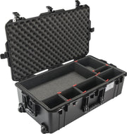 Peli 1615 Air Black lichtste waterdichte camera koffer met TrekPak interieur en wieltjes