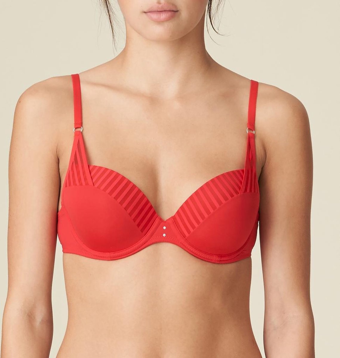 Marie Jo – L’Aventure - Salvador – BH Voorgevormd – 0121896 – True Red - B85/100