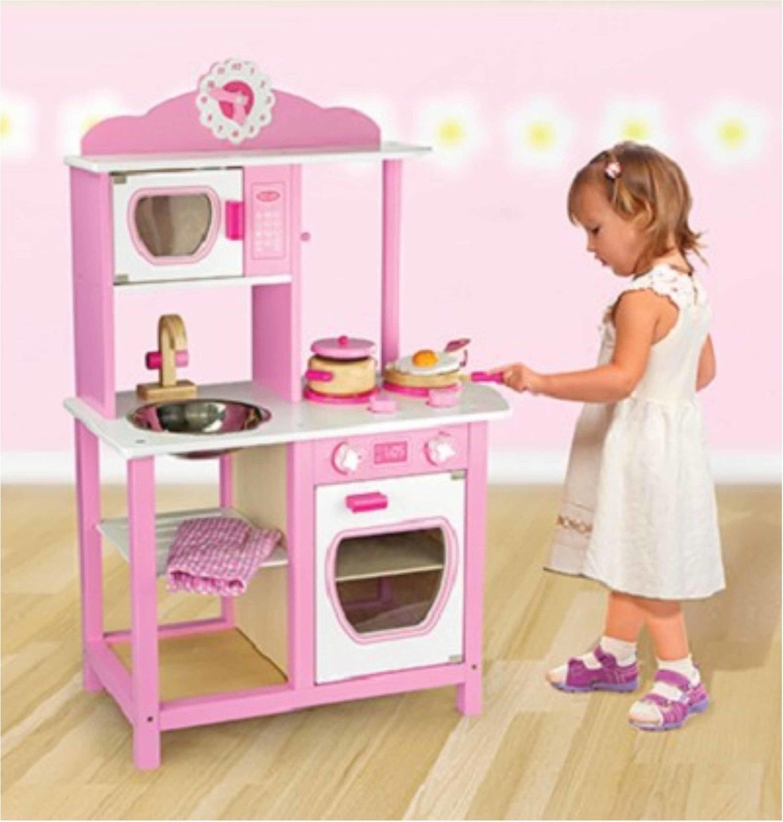 Roze speelgoed keuken