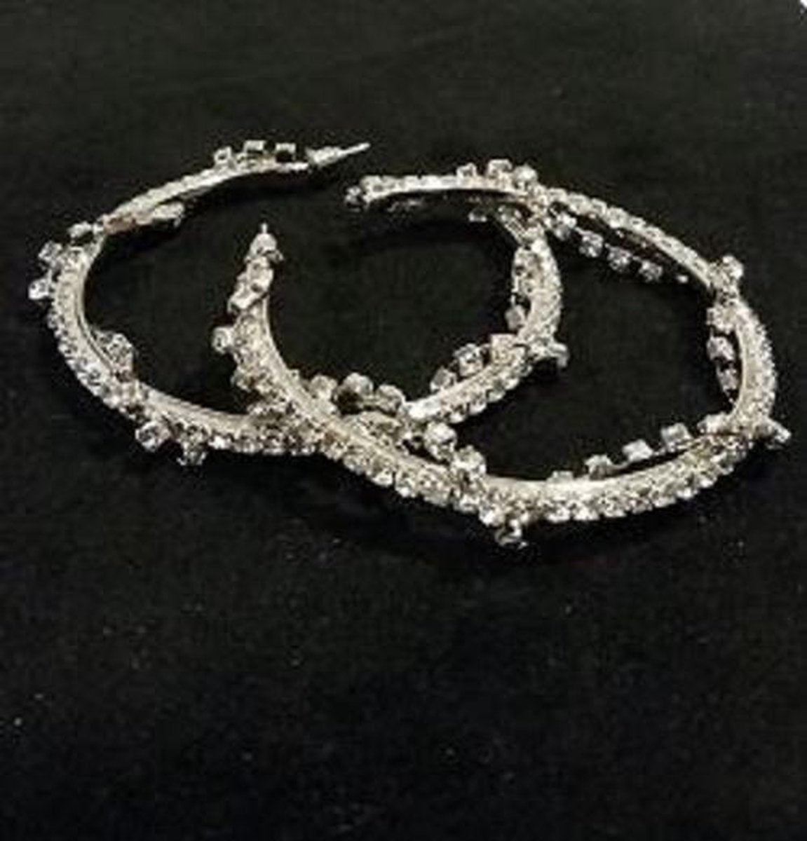 grote oorstekers - strass ring -