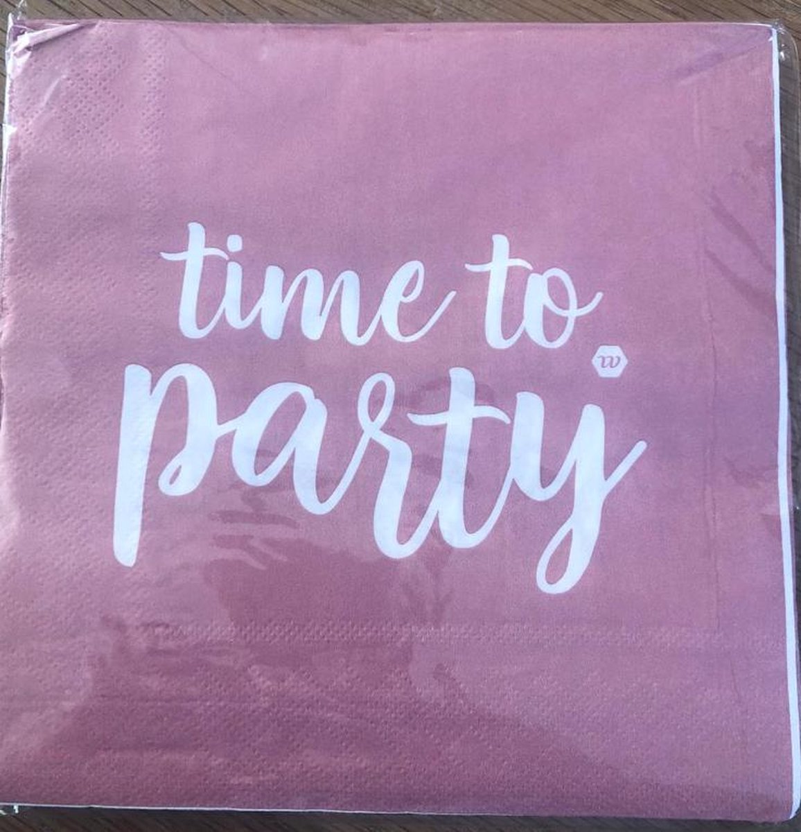 Servetten 2 kanten tekst time to party - hip hip hooray 20 stuks 17 cm lang 17 cm hoog