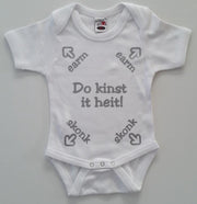 Romper met Friese tekst | maat 68 | Do kinst it heit | Wit