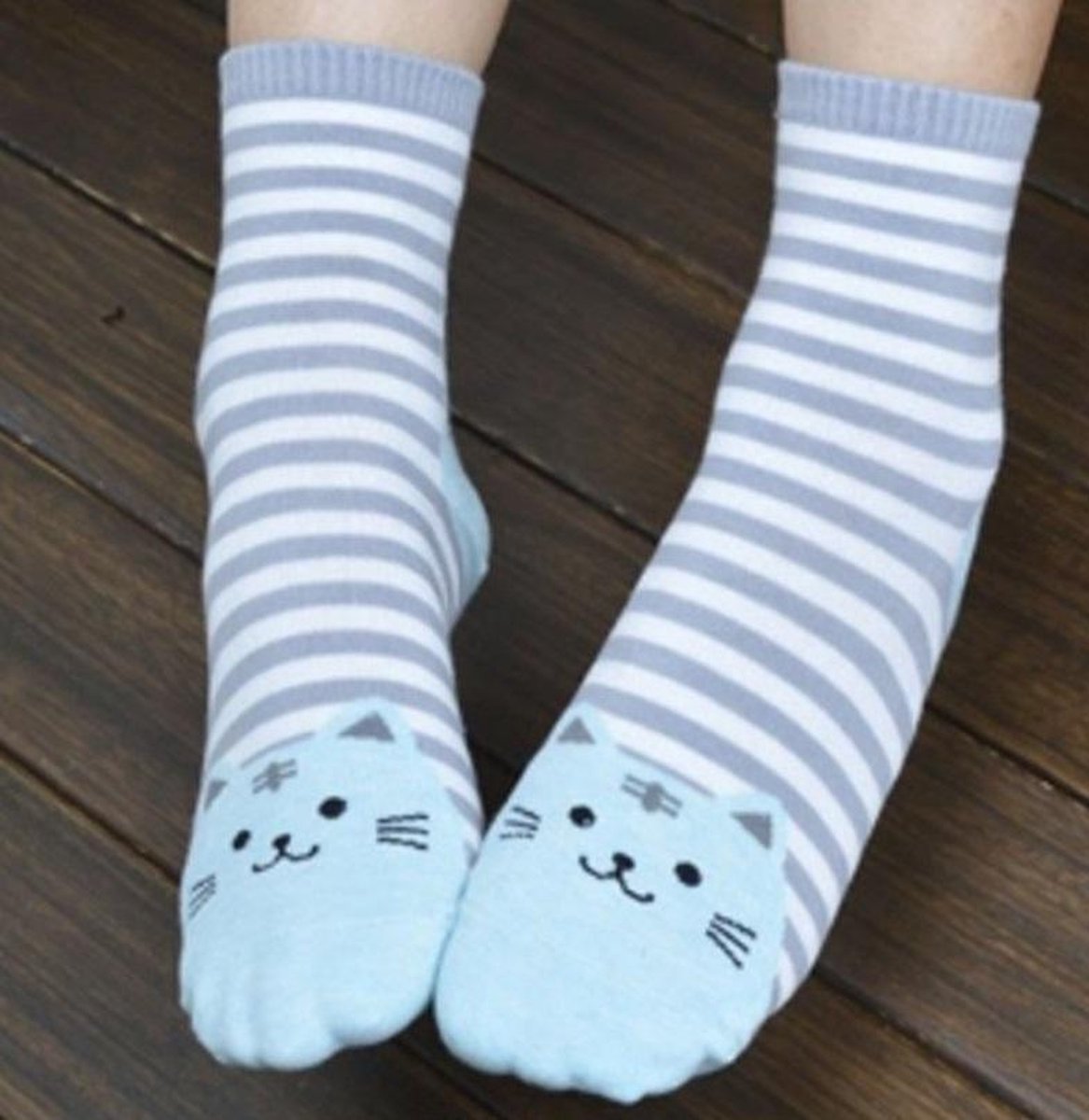 Hippe Lichtblauw gestreepte kattensokken - Kat - Unisex Sokken Maat 36-41
