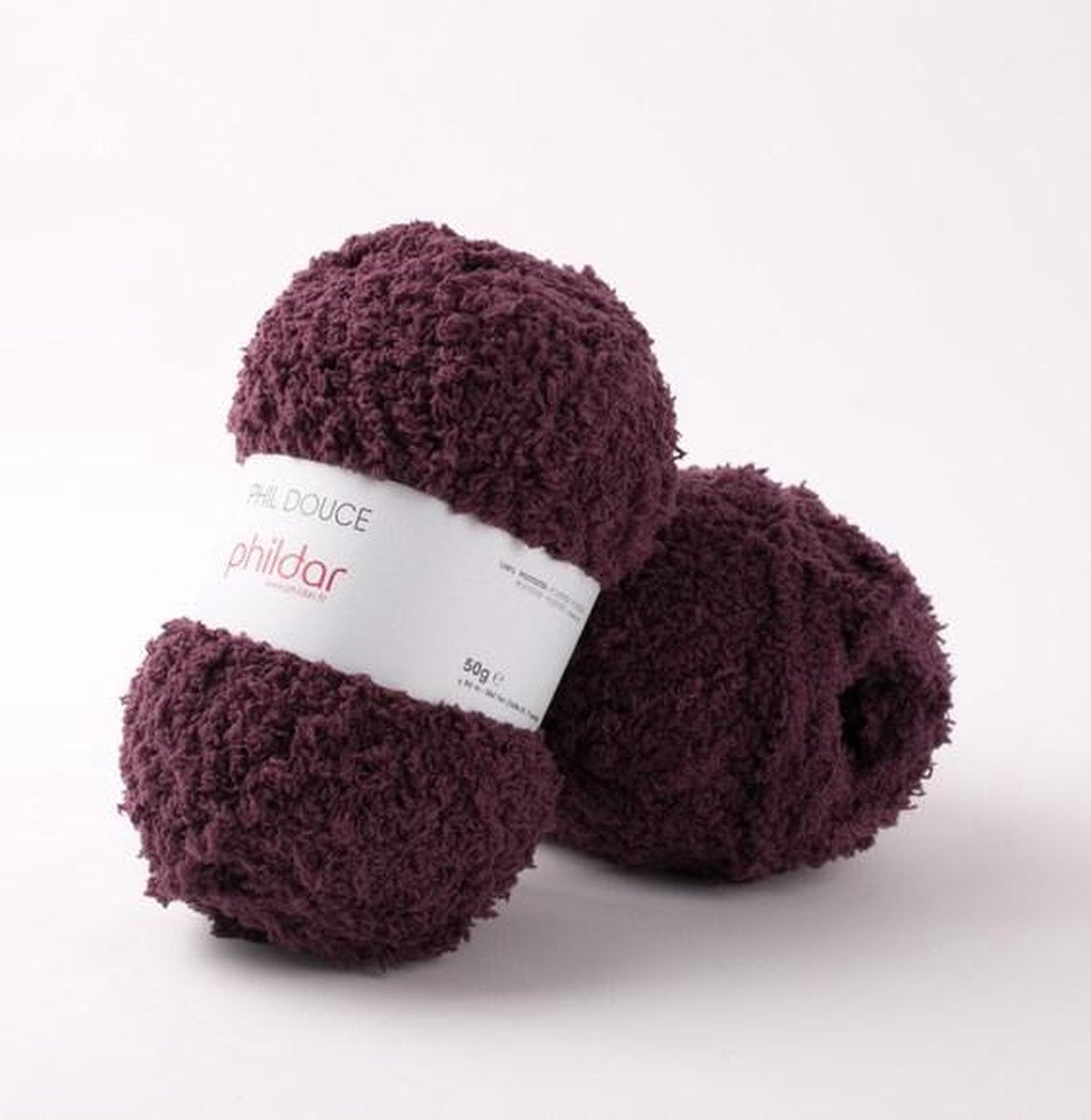 Phildar Phil douce Myrtille 0037. PAK MET 10 BOLLEN a 50 GRAM. KL.NUM. 606.