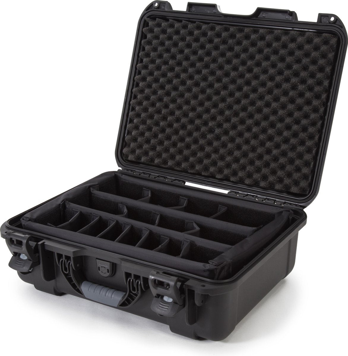 Nanuk Case w/padded divider - Black