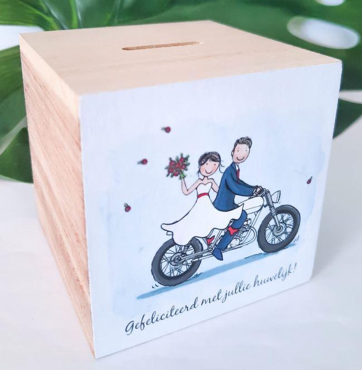 Houten spaarpot | Huwelijk | Bruiloft | Trouwerij | Cadeautip | Man | Vrouw | Motor | Geschenk