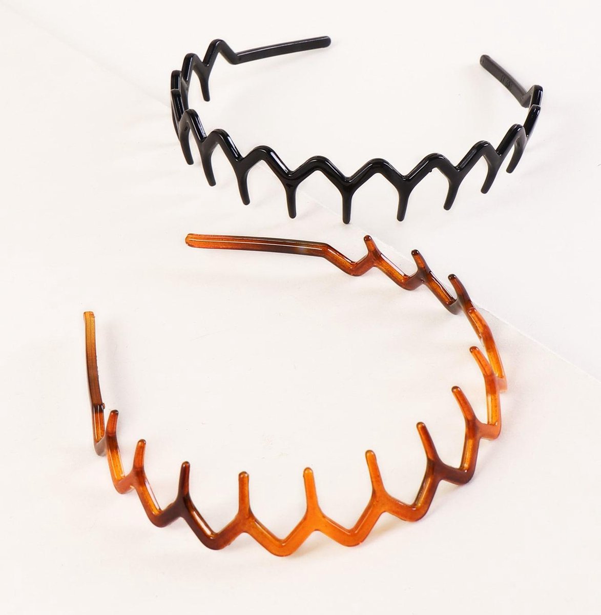 2 stuks  Vrouwen Meisjes Zig-Zag Shark Lange Tand Hoofdband Plastic Hars AntislipDiadeem