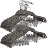 Nancy's Luxe Fluwelen Kledinghangers - Set Van 30 - Brug - Clips - Antislip - Ruimtebesparend - Draaibare Haak - Pakken - Overhemden - Jassen - Grijs/Zwart