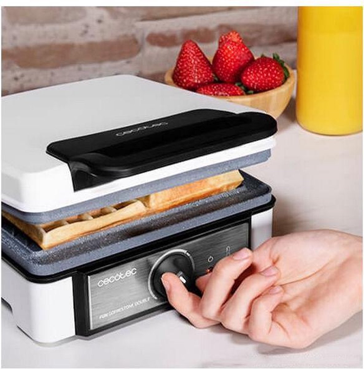 Waffle Maker Cecotec Gofrestone Double 1200w