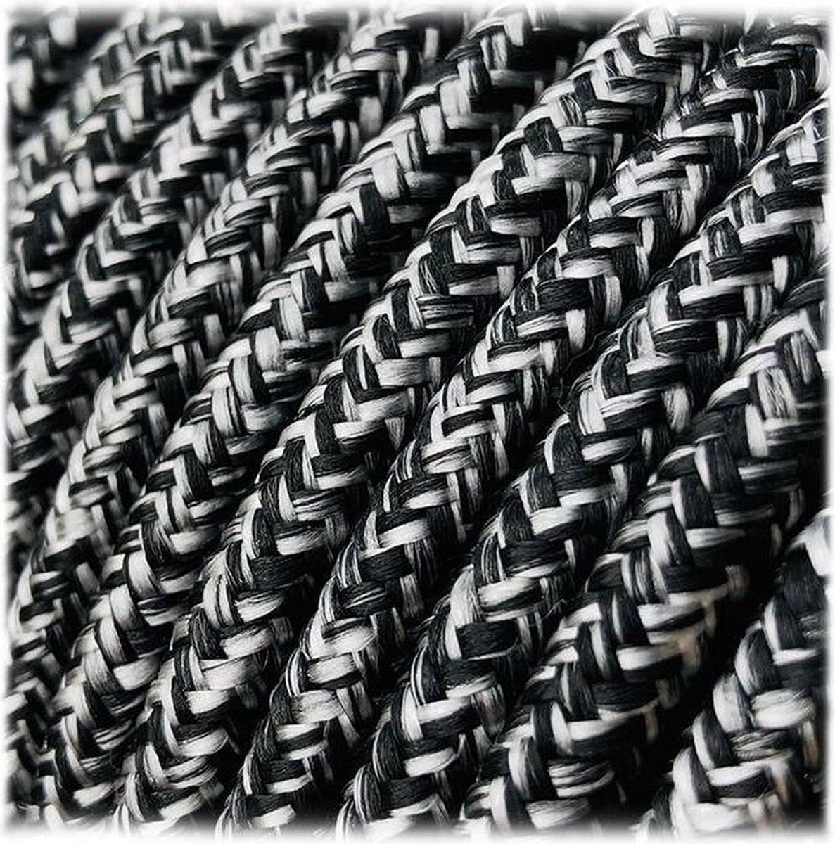 6MM PPM - Black Sweater - 10 meter - #625 - dubbel gevlochten