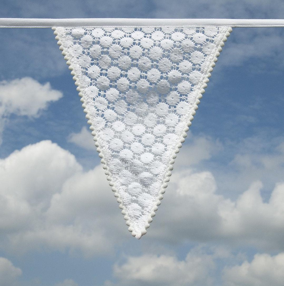 Taftan - Vlaggetjes slinger - Haakwerk - 700 cm - wit