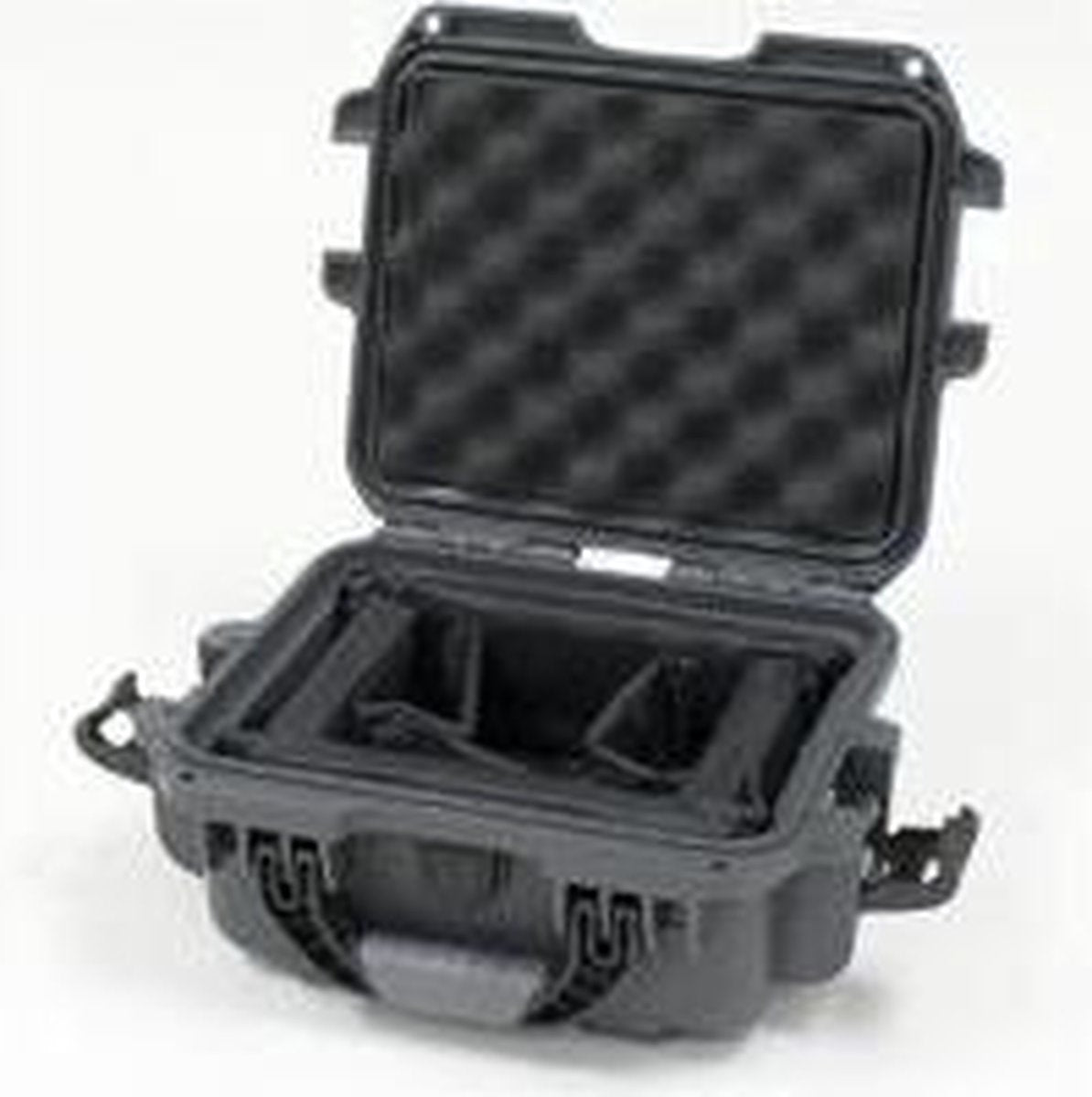 Nanuk Case w/padded divider - Black
