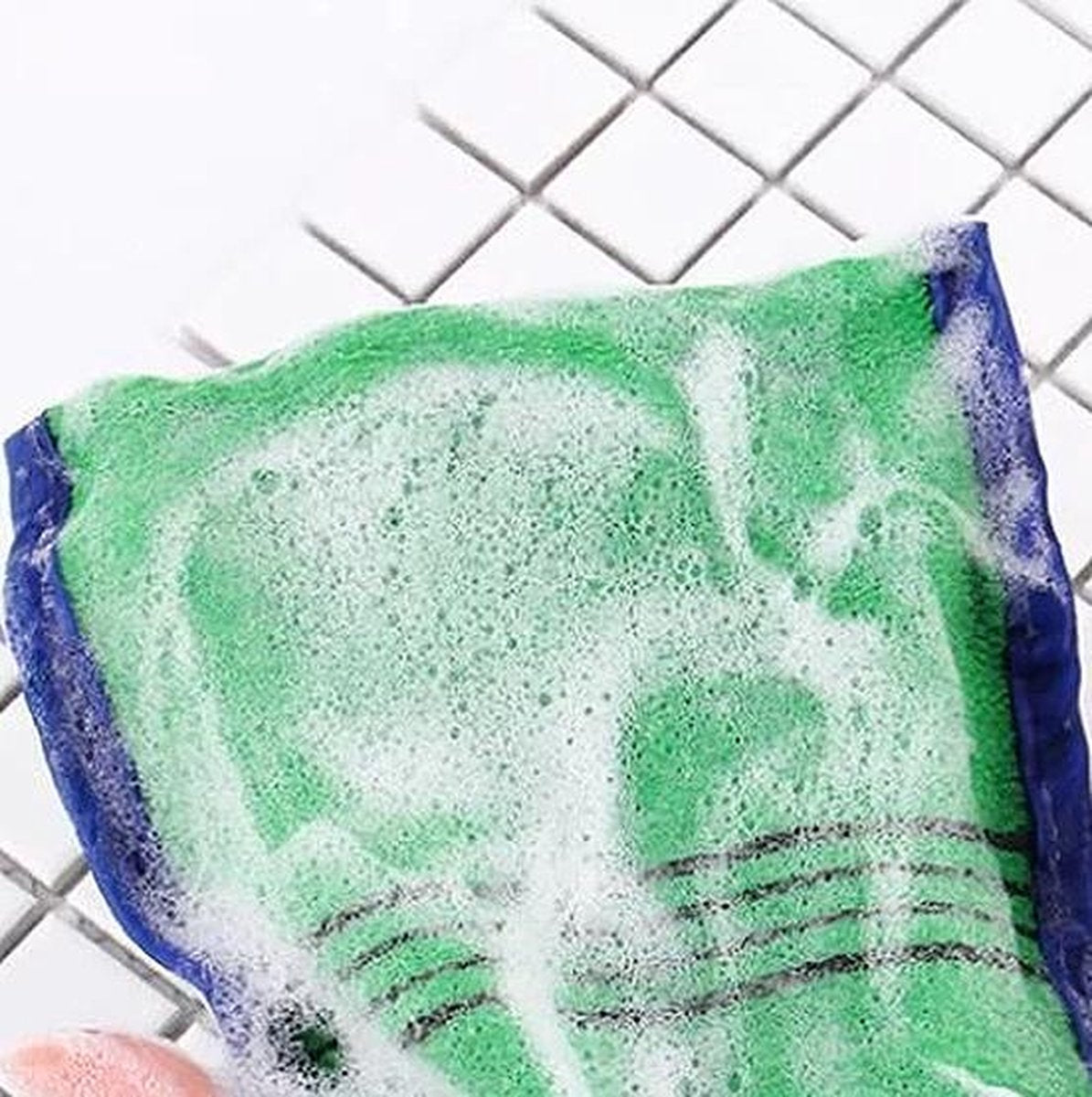 scrubwashand - scrub - handschoen - korean - exfoliating - hamam - spa - reiniger - body