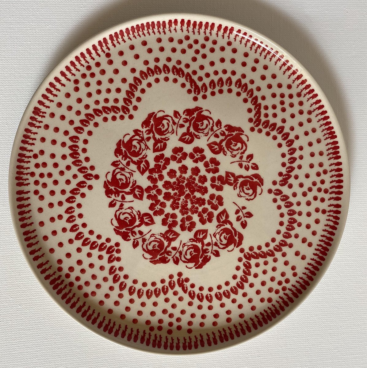 Bunzlau rood ontbijt bord