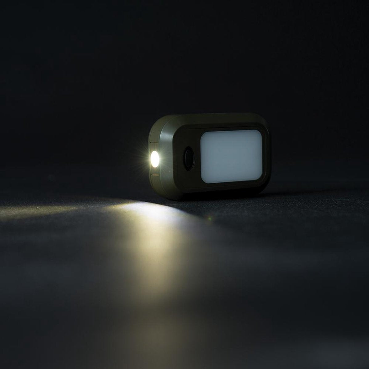 FisherPro WildLand - Outdoor multifunction accu lamp