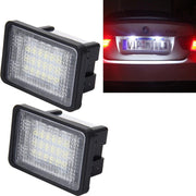 2 STKS Kentekenplaatverlichting met 18 SMD-3528 Lampen voor Mercedes-Benz GLK X204