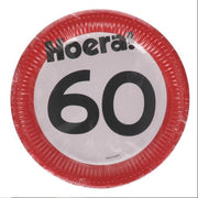 Kartonnen Bordjes hoera 60 jaar 23cm 8 st - Wegwerp borden - Feest/verjaardag/BBQ borden