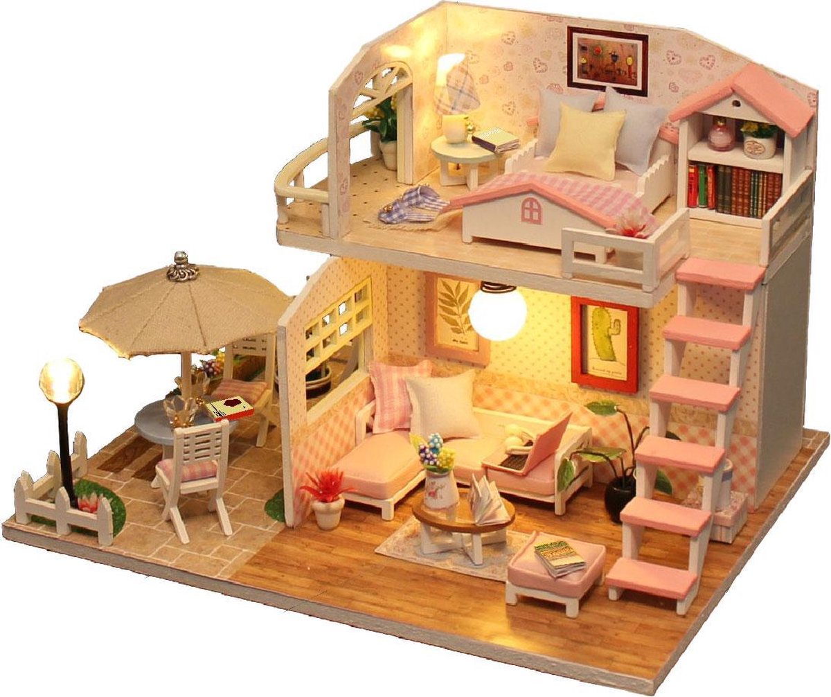 Crafts&Co Modelbouwpakket voor Volwassenen - DIY Doll House - Roze Kamer