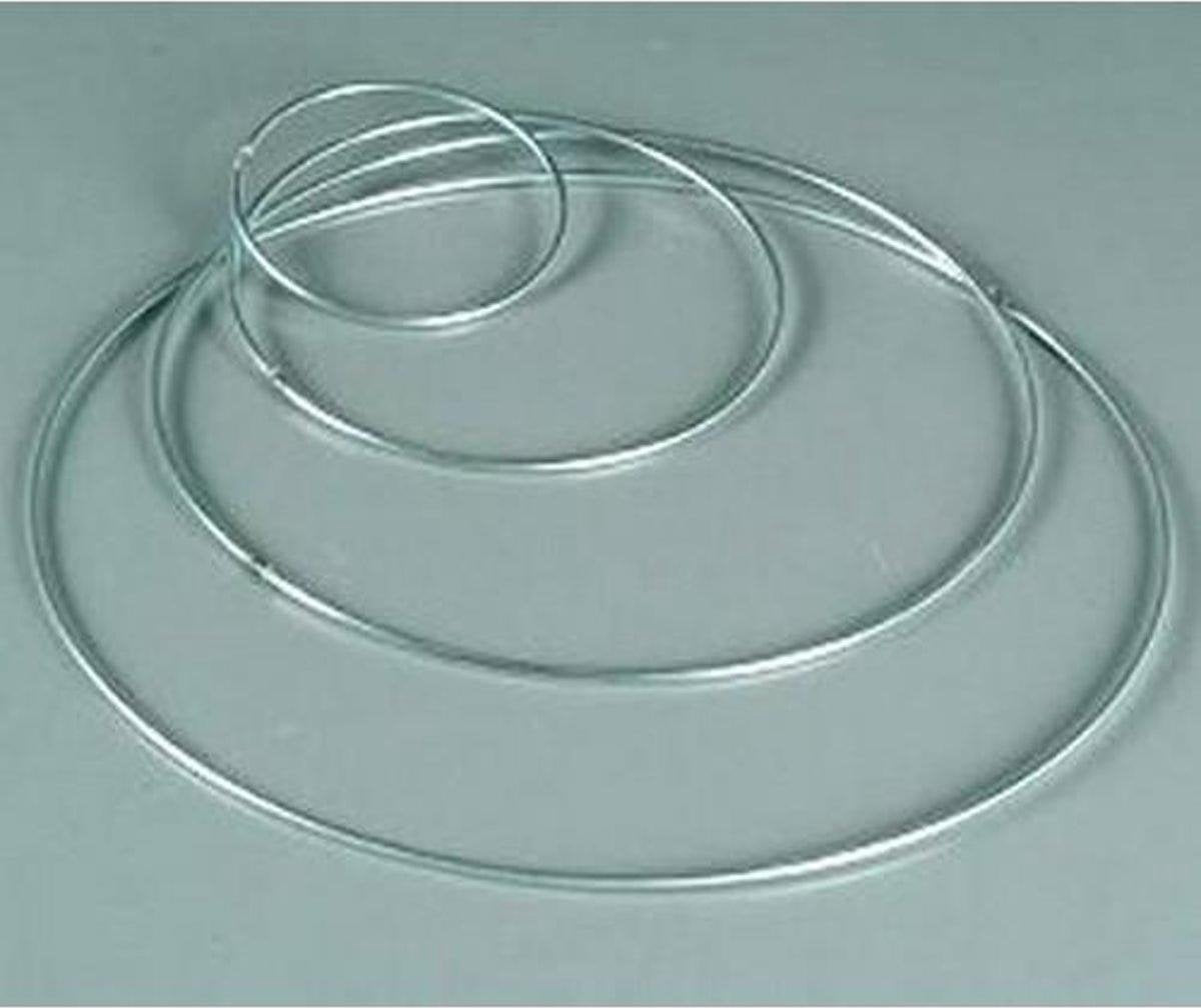 Metalen Ringen 3mm.(dromenvangers Zonnehangers Mandalaringen ) 12 Stuks. 2 X 25/20/15/13/10/8 cm. klein model.