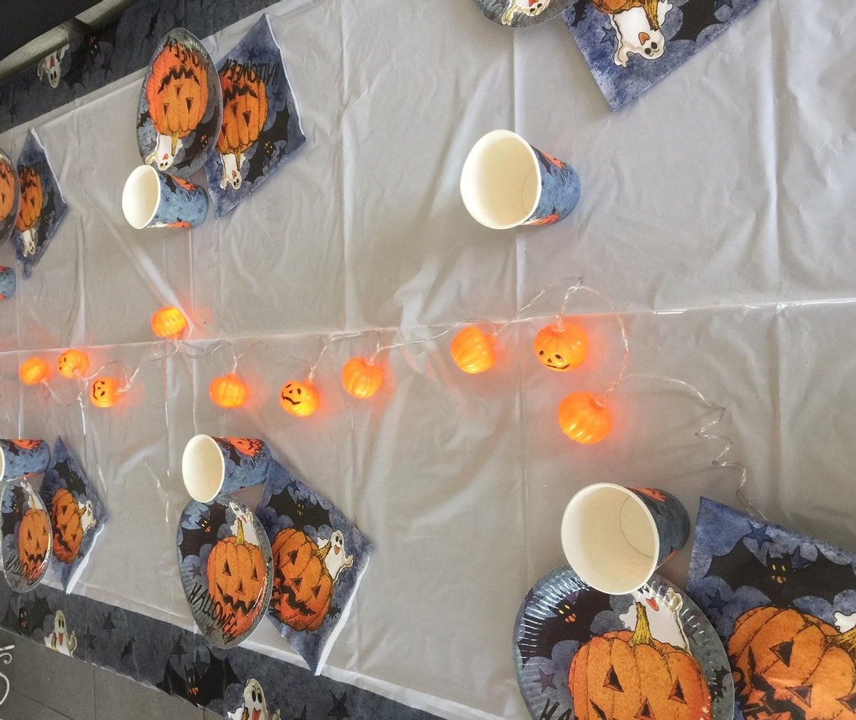 Tafelset Halloween karton 6 stuks
