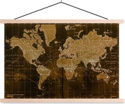 Klassieke wereldkaart in het bruin textielposter latten blank