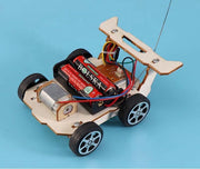 DIY wireless remote control toy car LEGO TECHNIC STYLE / DIY draadloze speelgoedauto met afstandsbediening / Voiture jouet télécommandée sans fil bricolage